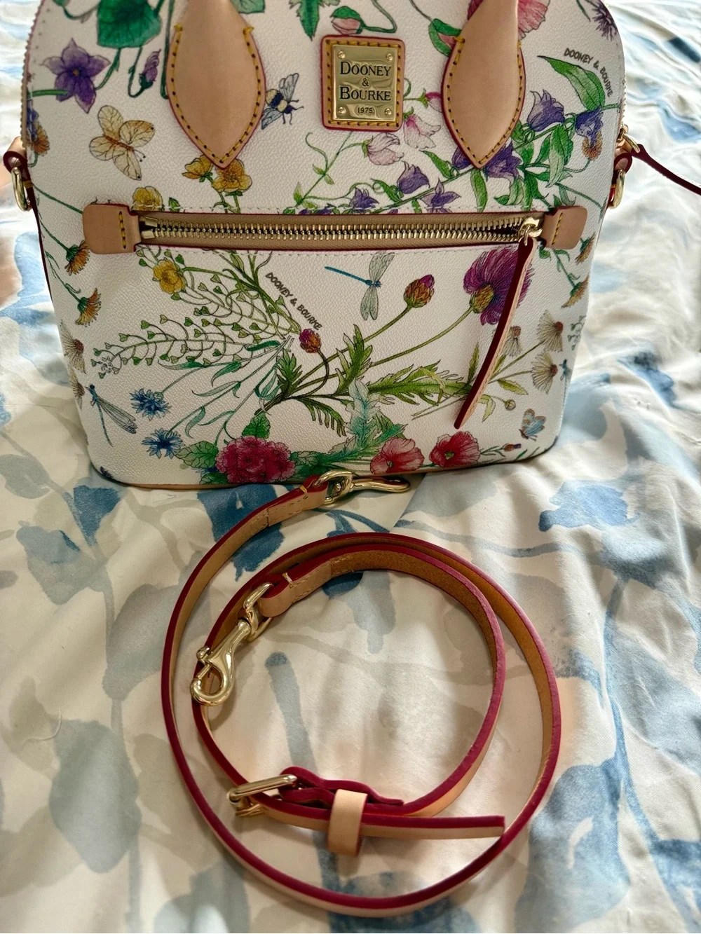 Dooney & Bourke Botanicals Dome Satchel - Picture 4 of 6
